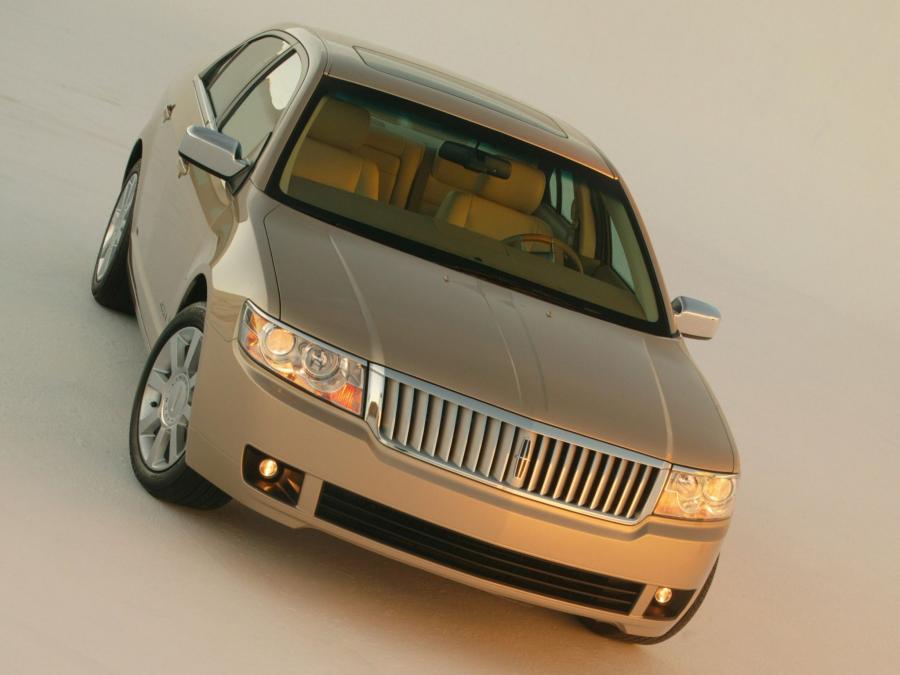  Lincoln Zephyr 2005 года  (фото 9 из 14)